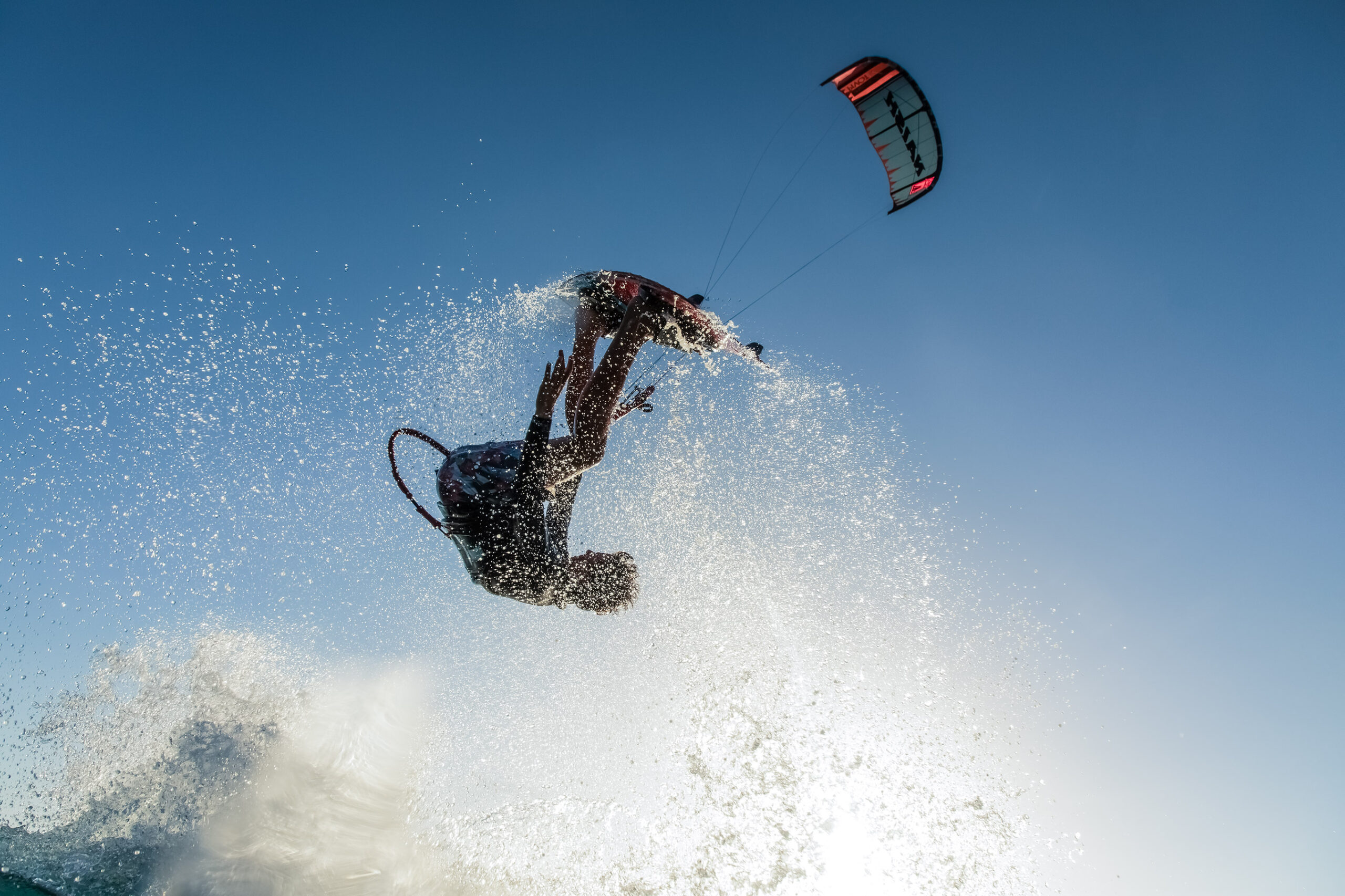Cape Town Kite Surfing: An Adventure Like No Other